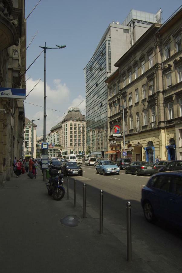 Novak Apartment บูดาเปสต์ ภายนอก รูปภาพ